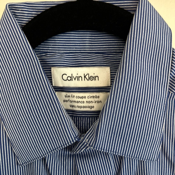 Calvin Klein Button Down - Picture 2 of 3